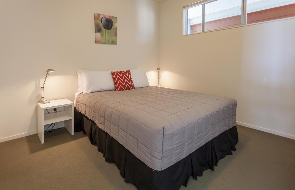 Beachside Resort Motel Whitianga Buitenkant foto